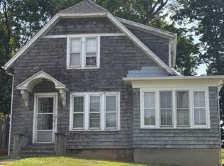 7 Benson Rd, Bethel, CT 06801