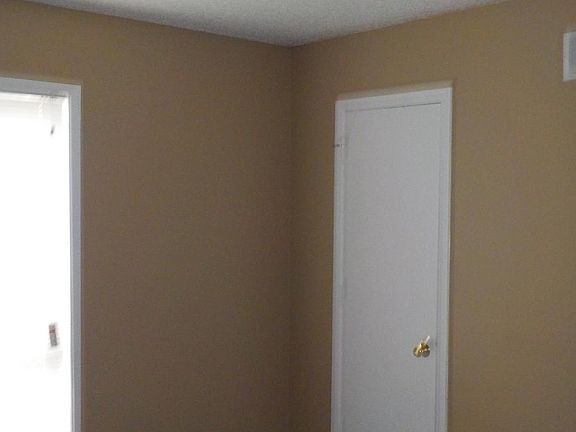 4th image of 6069 Scarlet Leaf Dr