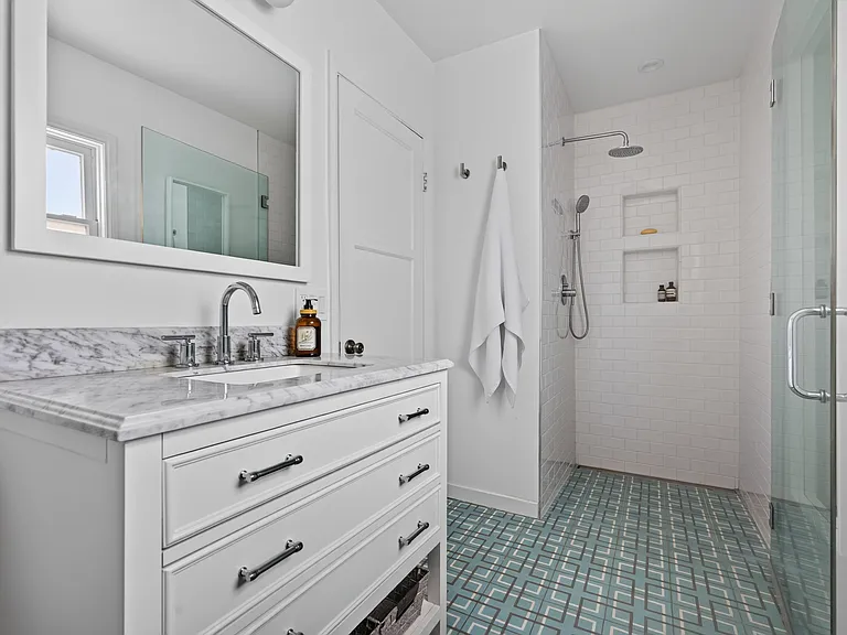 3831 Broadlawn Dr — Photo 20