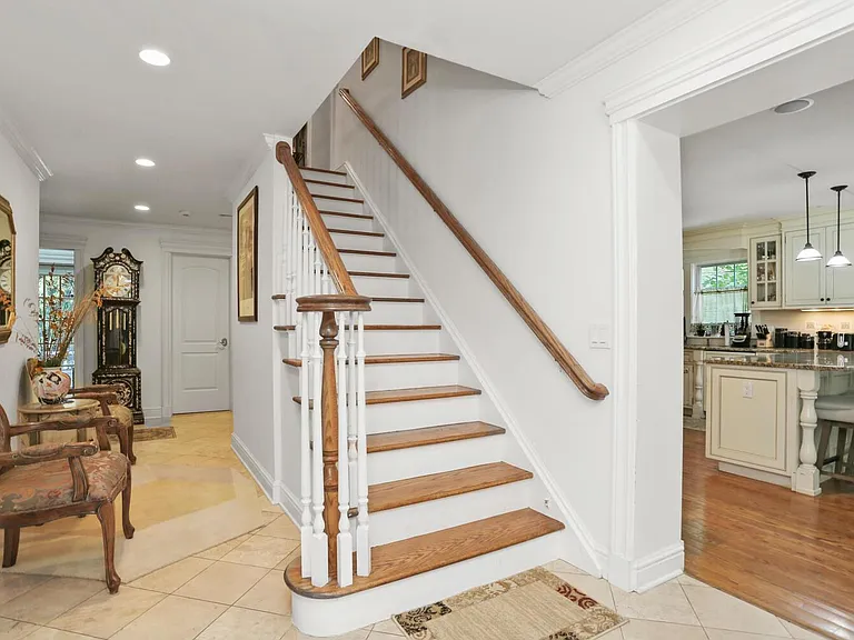 80 Brookside Dr — Photo 13