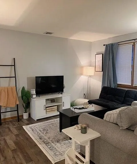 1360 Columbia Dr — Photo 14