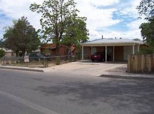 214 Texas St NE, Albuquerque, NM 87108