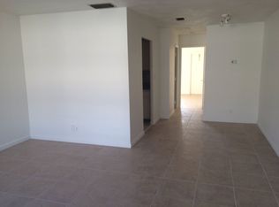 660 NE 46th Ct, Oakland Park, FL 33334