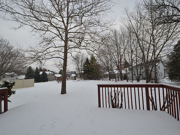 3rd image of 1724 Juliet Ln