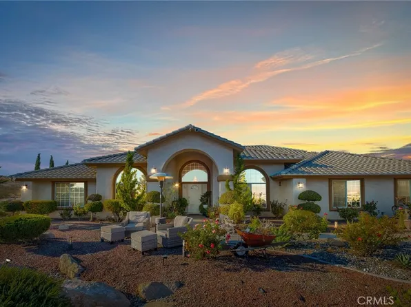 17846 Ohna Rd, Apple Valley, CA 92307