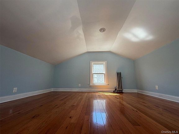 2nd image of 9055 178th St