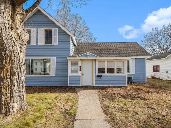 1012 Marion Ave, Big Rapids, MI 49307