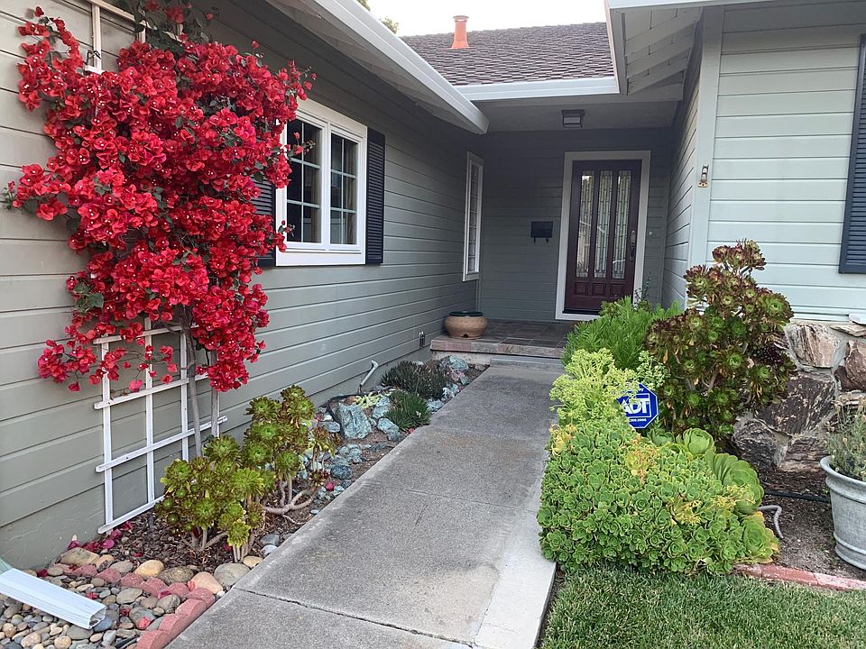 1st image of 3463 Wheeling Dr