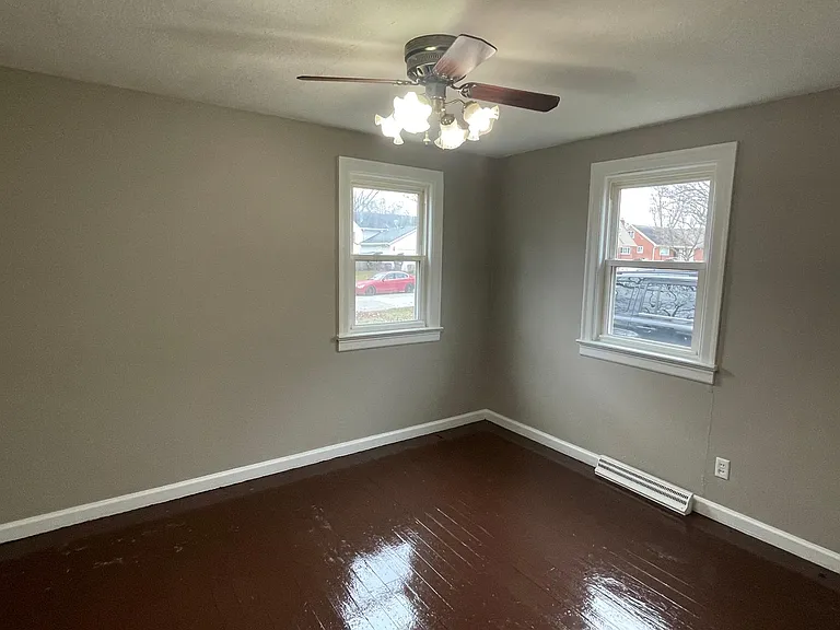 1729 Windemere Dr — Photo 8