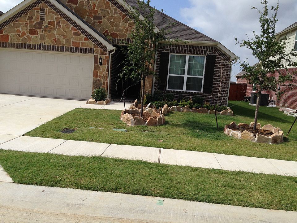 1st image of 2698 Twin Point Dr