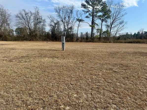 101 S Running Deer Cir #9A, Dudley, NC 28333