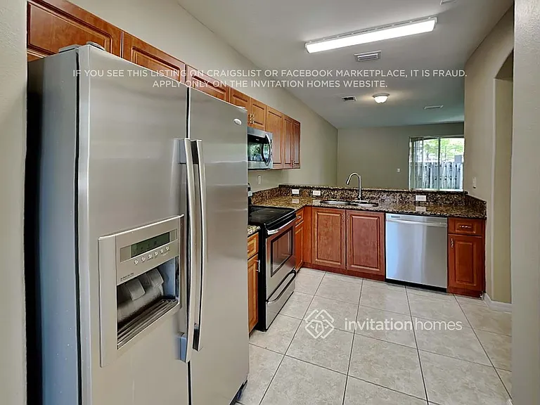 15305 SW 88th Ter — Photo 9