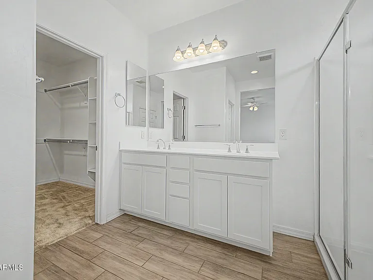 5722 W Getty Dr — Photo 24