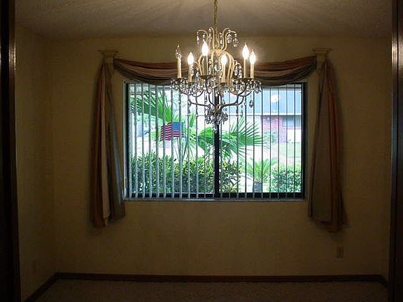 Formal dining