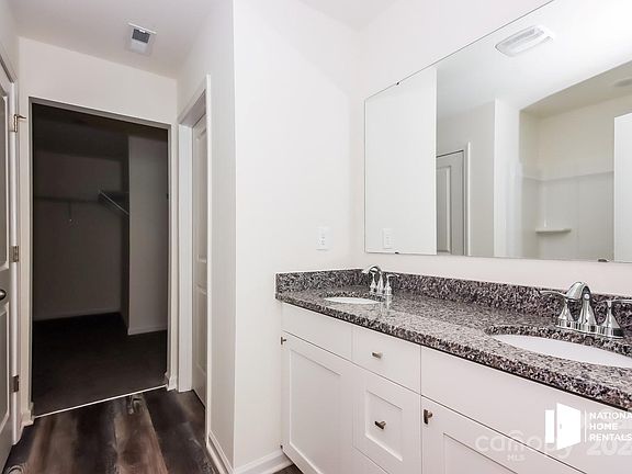 5th image of 124 Dove Creek Trl #34