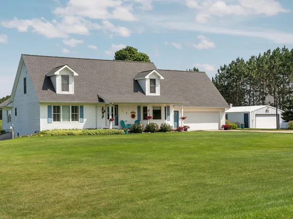 1209 Saunders Rd SE, Kalkaska, MI 49646