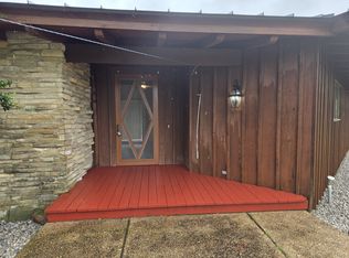 1002 W Bear Creek Rd, Glenn Heights, TX 75154