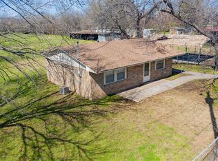 620 McCanne St, Newark, TX 76071