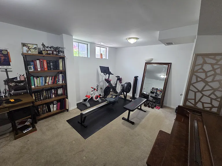 2210 S Lowell St — Photo 22