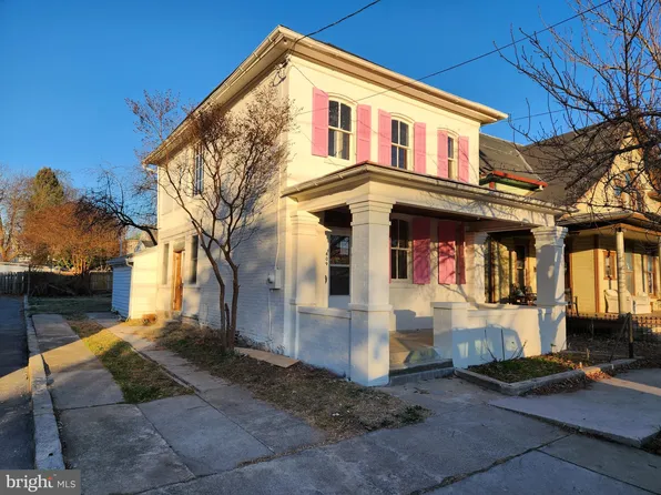 S Raleigh St #409, Martinsburg, WV 25401