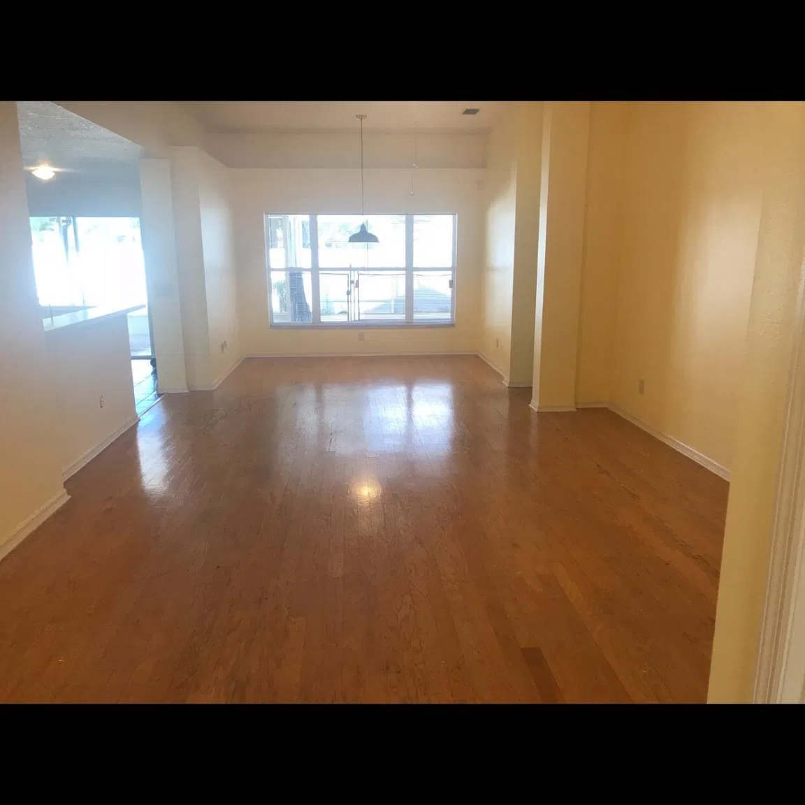 14910 Rocky Ledge Dr — Photo 4