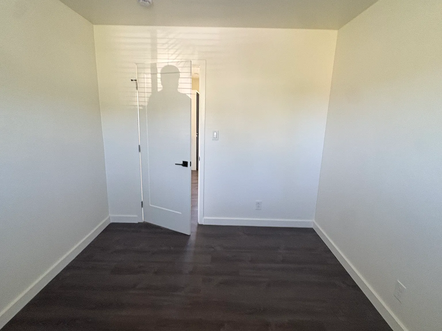 2 bed, $4,000 — Photo 3