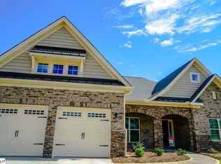 309 Scotts Bluff Dr, Simpsonville, SC 29681