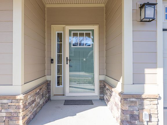 5th image of 390 Winding Rd