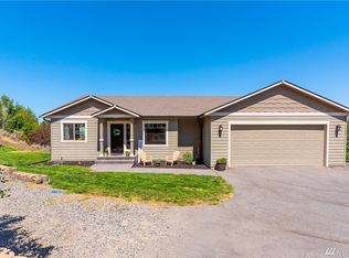 558 Trigger Ln, Wenatchee, WA 98801