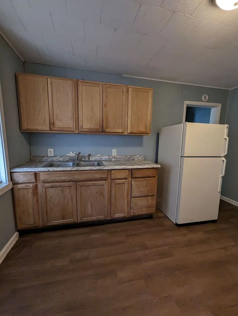 149 River Street — Photo 2