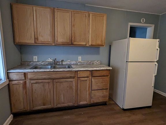 2nd image of 149 River St #1