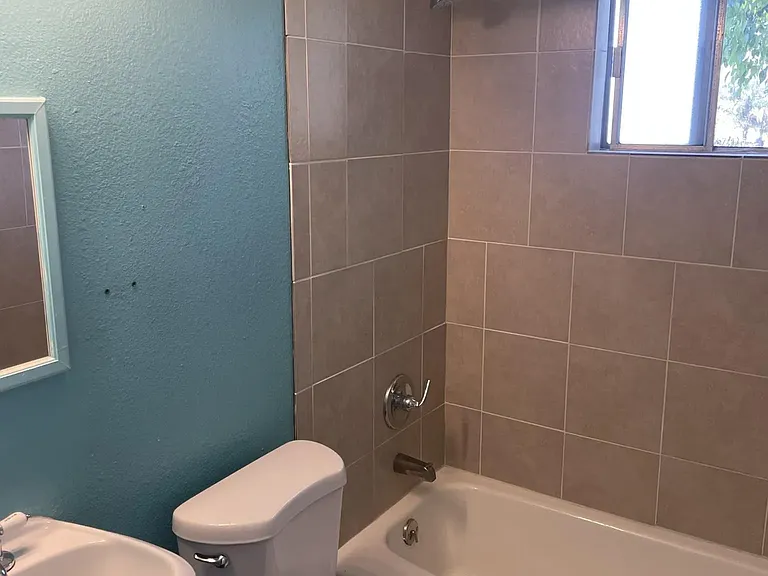 10428 Len Ct — Photo 10