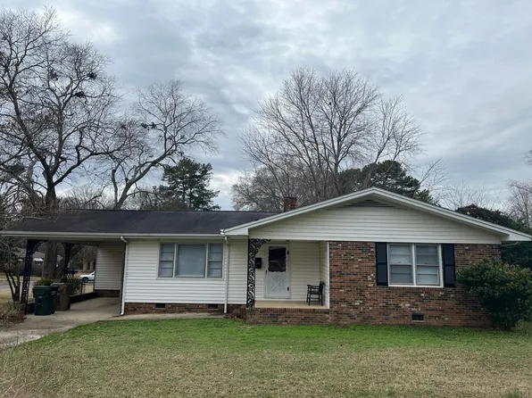 423 Grove St, Clayton, NC 27520