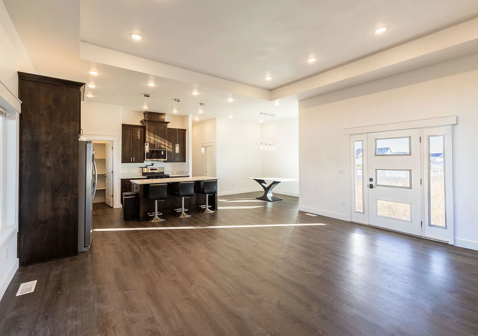Modern Luxury 3 Bed/2 Bath House In Rigby — Photo 4