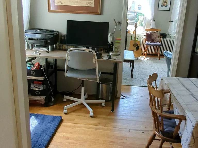 140 Grove St — Photo 11