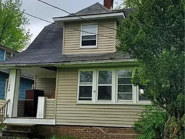 17114 Lipton Ave, Cleveland, OH 44128