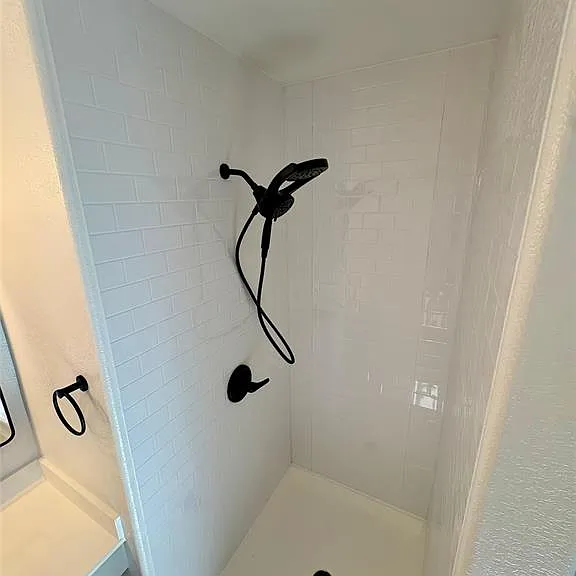 8003 Bannock Ln — Photo 20