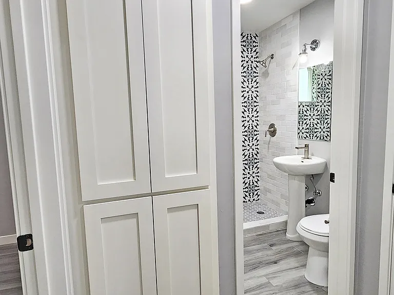3901 H St #4 — Photo 14