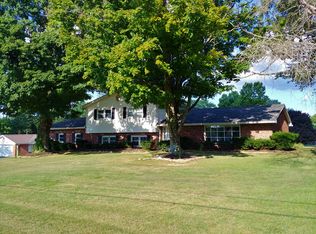 3915 S Kennedy Dr, Bloomington, IN