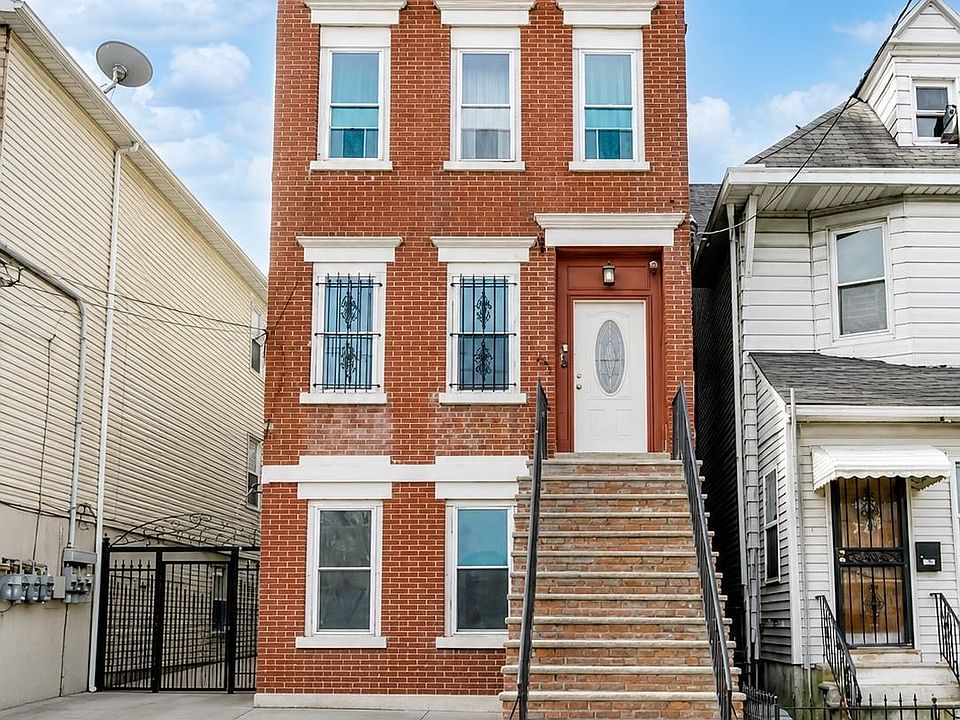 1st image of 281 Forrest St