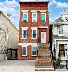 281 Forrest Street