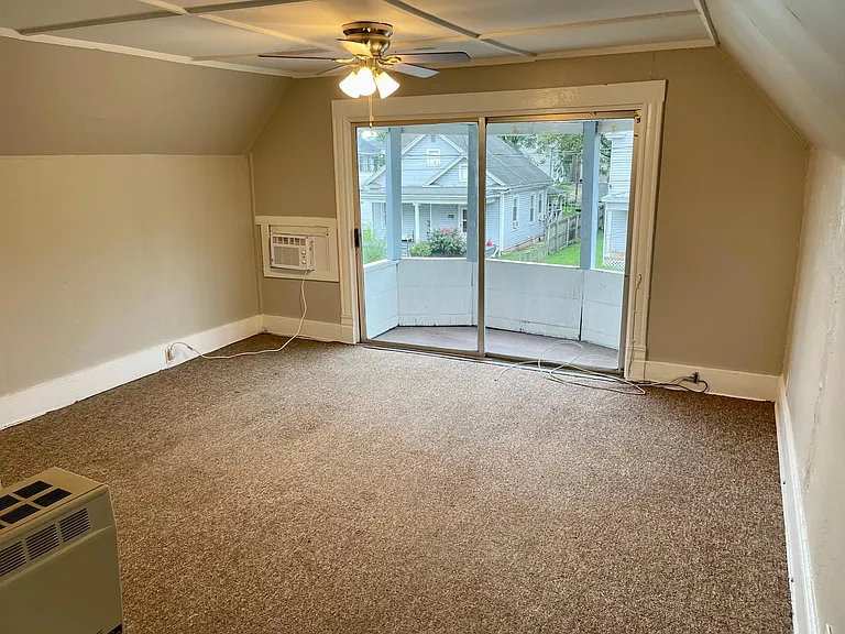 1025 Stewart Ave SE #B — Photo 8