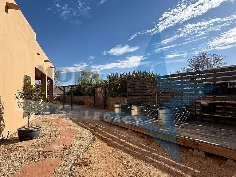 4648 Mesa Rico Dr — Photo 36