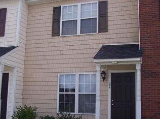 304 Ashwood Dr, Jacksonville, NC 28546