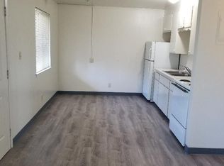 1900 Mill St APT 16, Anderson, CA 96007