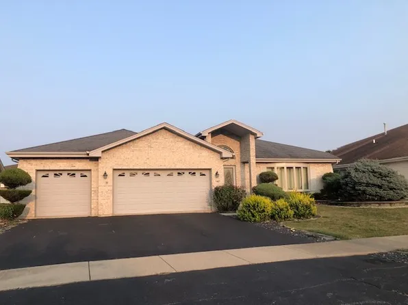 141 Maryview Pkwy, Matteson, IL 60443