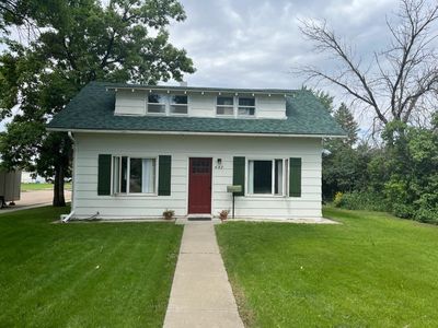 437 New York St, Chinook, MT, 59523
