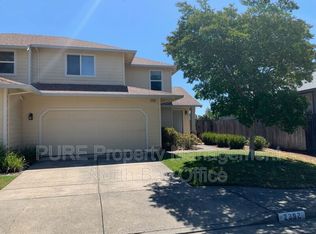 2282 Bodie St, Santa Rosa, CA 95403