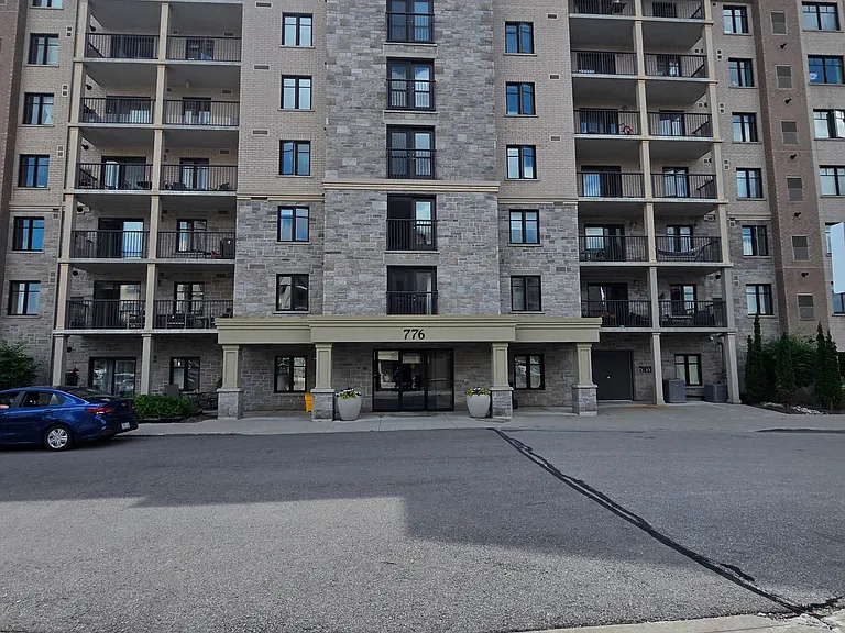 776 Laurelwood Dr #604 — Photo 1