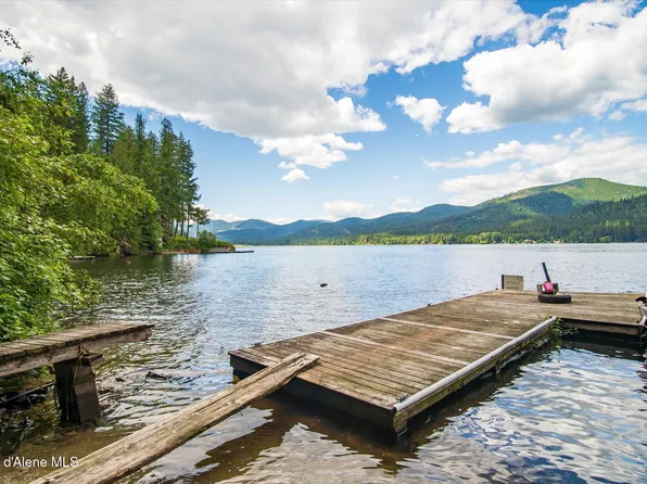 9598 S Twins Lakes Shr, Rathdrum, ID 83858